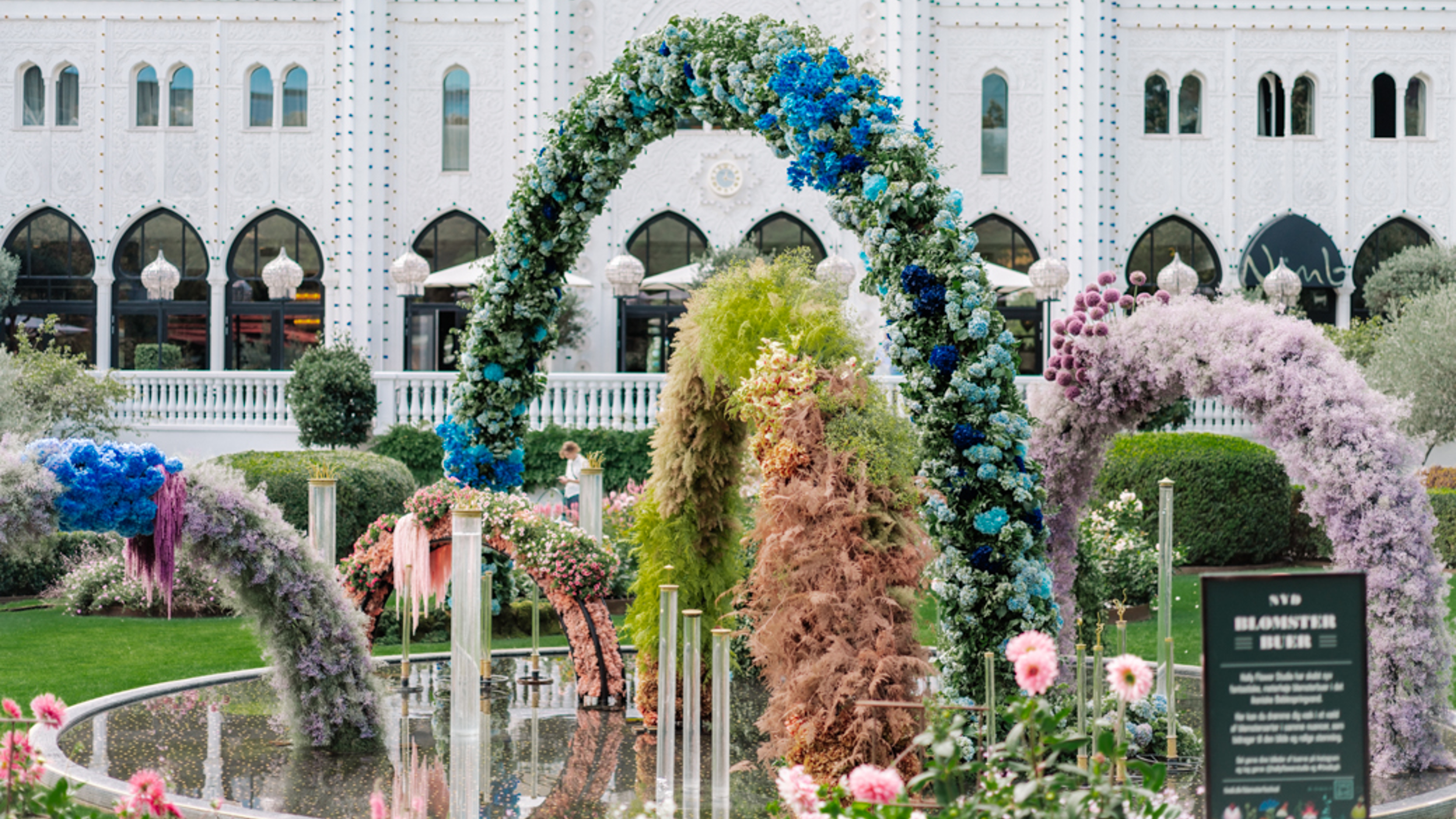 Blomsterbuer i Boblespringvandet